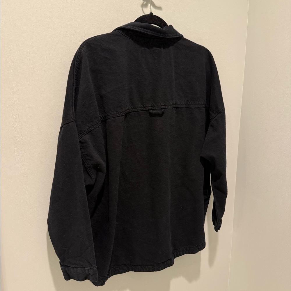 Zara Women’s Black Oversized Jean Jacket with Pockets - Picture 3 of 8